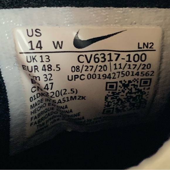 Nike Vapor Edge Elite 360 Flyknit Football Cleats (WIDE SIZING) - Picture 13 of 13